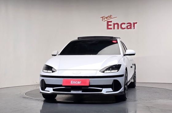 Hyundai Ioniq6 Long Range Exclusive + — пробег 14 629 км — фото 3 из 5