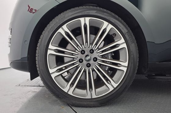 Land Rover Range Rover P530 Autobiography Long Wheel Base — пробег 11 380 км — фото 5 из 5