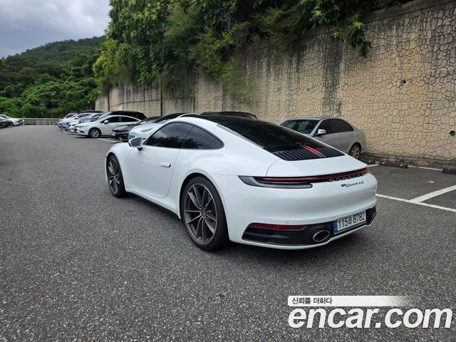Porsche 911 Carrera — пробег 18 500 км — фото 5 из 5
