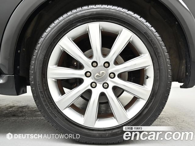 Infiniti QX из Кореи Encar