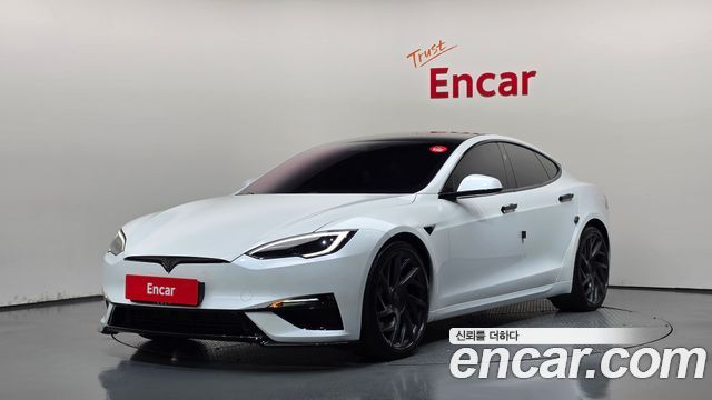 Tesla Model S Plaid — пробег 5 014 км — фото 1 из 5