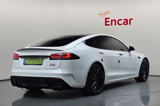 Tesla Model S Plaid — пробег 5 014 км — фото 2 из 5