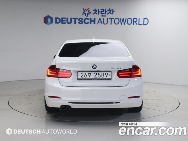 BMW 3-Series 328i Sport — пробег 177 812 км — фото 4 из 5