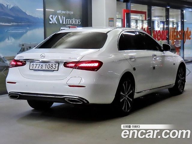 Mercedes-Benz E-Class E300e 4MATIC Exclusive — пробег 37 018 км — фото 4 из 5