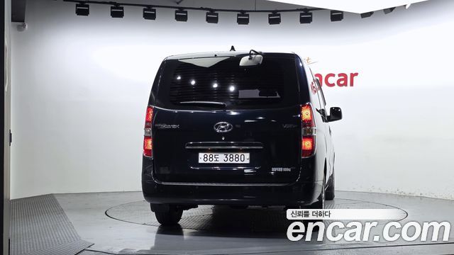 Hyundai Starex Van 5-Seater Smart — пробег 93 119 км — фото 4 из 5