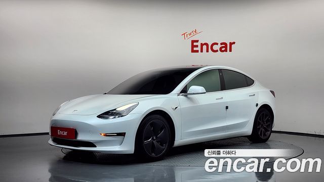 Tesla Model 3 Long Range AWD — пробег 136 152 км — фото 1 из 5