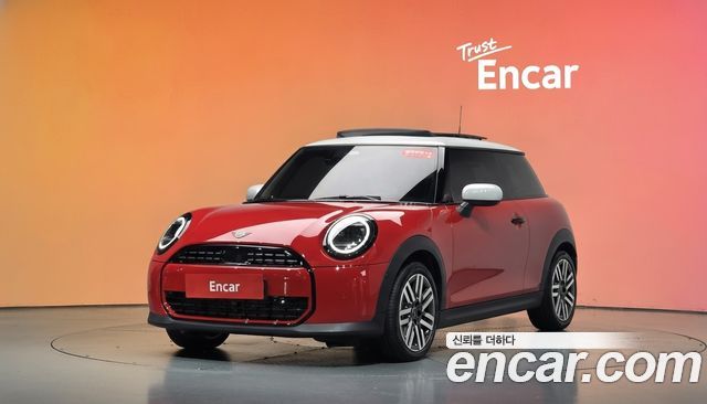 Mini Cooper Classic — пробег 1 540 км — фото 1 из 5