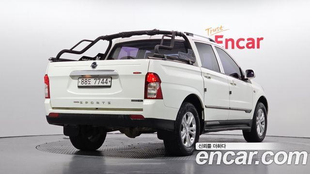 Ssangyong KORANDO 2.2 EXTREME 4WD — пробег 97 912 км — фото 2 из 5