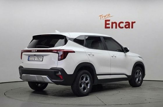 Kia Seltos Gasoline 2.0 2WD Trendy — пробег 10 570 км — фото 2 из 5