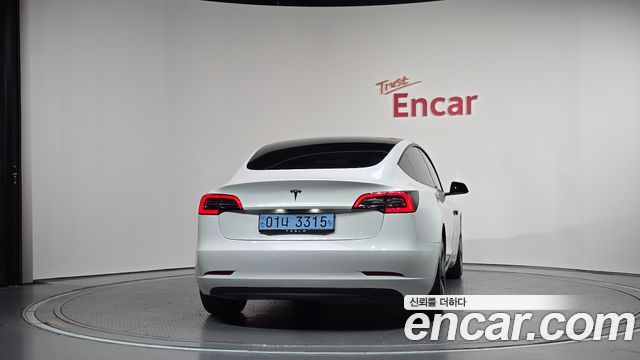 Tesla Model 3 Standard Range Plue RWD — пробег 91 180 км — фото 4 из 5