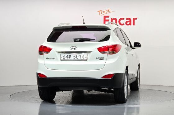 Hyundai Tucson Diesel 2WD LX20 Premier — пробег 158 266 км — фото 4 из 5