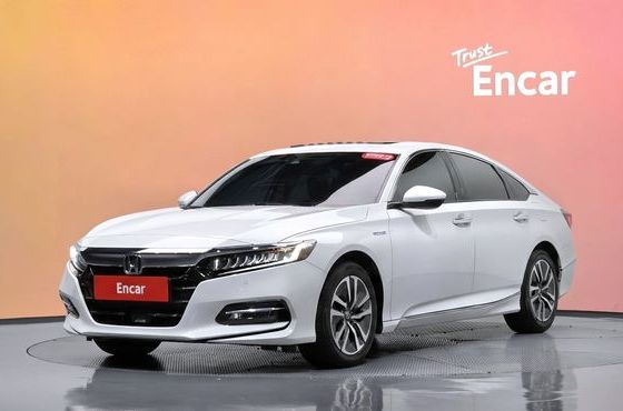 Honda Accord 2.0 Hybrid Touring — пробег 92 953 км — фото 1 из 5