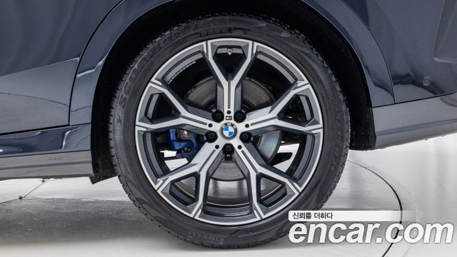 BMW X6 xDrive40i M Sport — пробег 95 174 км — фото 5 из 5