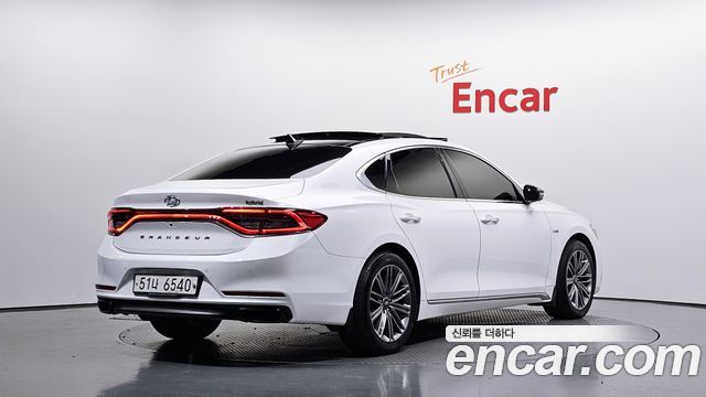 Hyundai Grandeur Exclusive Special — пробег 120 982 км — фото 2 из 5