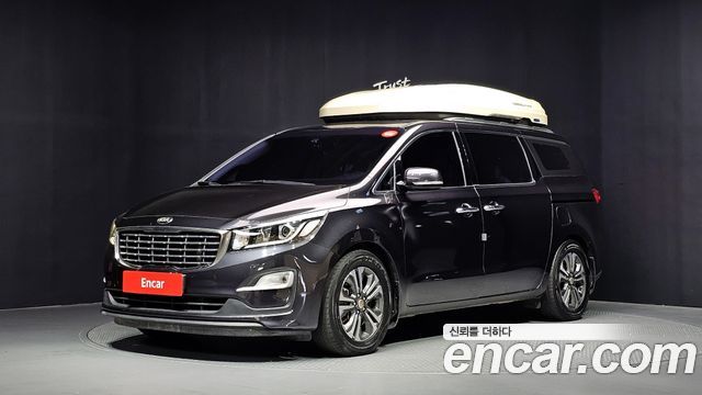 Kia Carnival 11-Seater Prestige — пробег 86 488 км — фото 1 из 5
