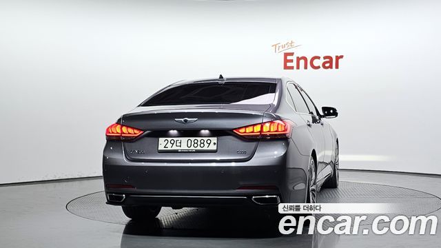 Hyundai Genesis из Кореи Encar