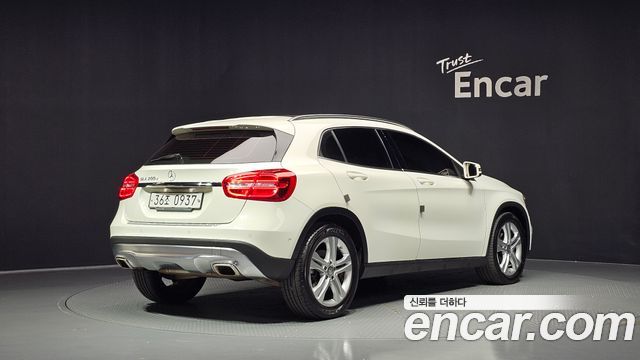Mercedes-Benz GLA-Class из Кореи Encar