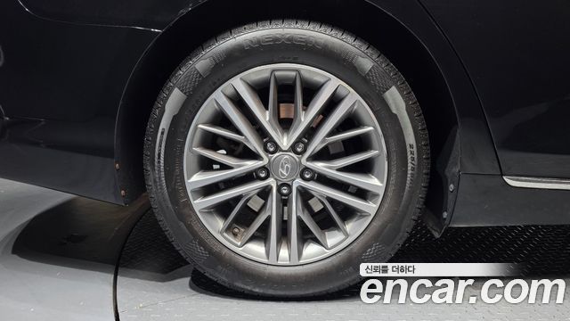 Hyundai Grandeur 2.2 Diesel Premium — пробег 180 593 км — фото 5 из 5