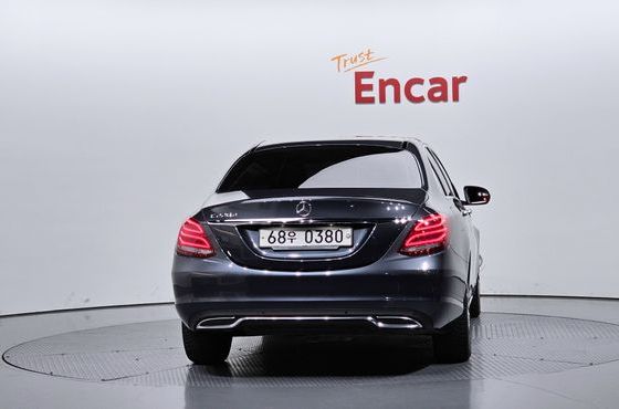 Mercedes-Benz C-Class C220 d Avantgarde — пробег 53 540 км — фото 4 из 5