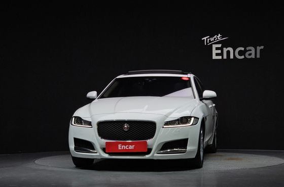 Jaguar XF 20d Prestige — пробег 87 863 км — фото 3 из 5