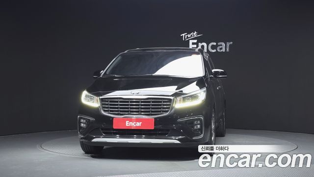 Kia Carnival Gasoline 9-Seater Noblesse — пробег 53 675 км — фото 3 из 5