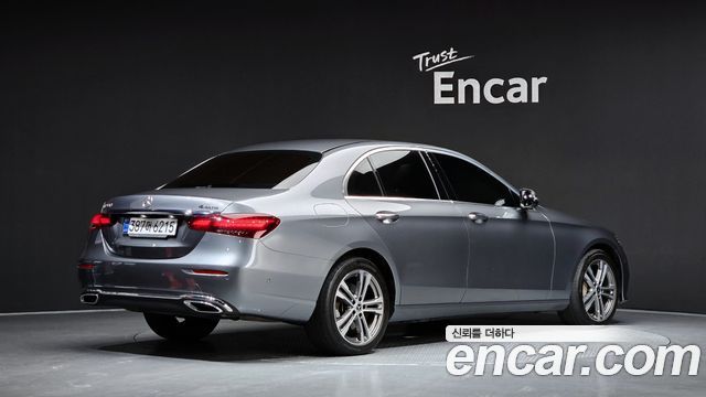 Mercedes-Benz E-Class E350 4MATIC Avantgarde — пробег 89 380 км — фото 2 из 5