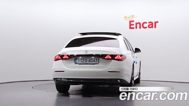 Mercedes-Benz E-Class из Кореи Encar