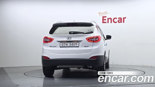 Hyundai Tucson Diesel(e-VGT) 2WD Smart special — пробег 201 684 км — фото 4 из 5