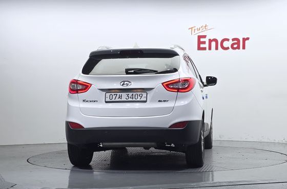 Hyundai Tucson Diesel(e-VGT) 2WD Smart special — пробег 201 684 км — фото 4 из 5