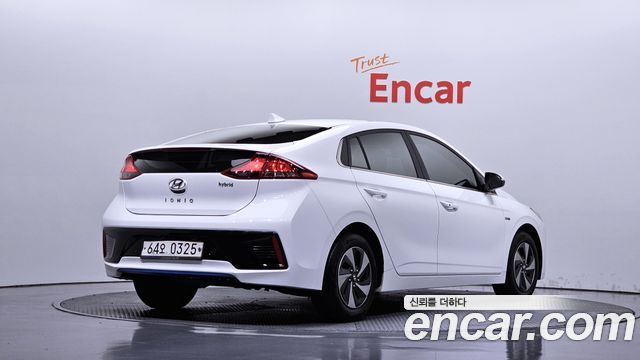 Hyundai Ioniq из Кореи Encar