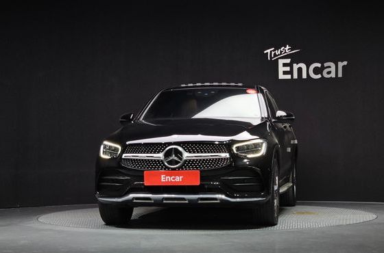 Mercedes-Benz GLC-Class GLC300e 4MATIC Coupe — пробег 46 968 км — фото 3 из 5