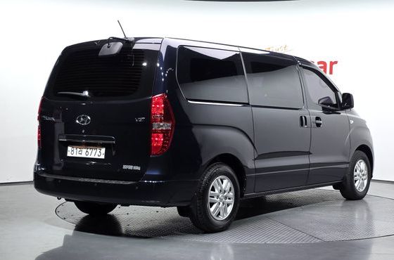 Hyundai Starex Van 3-Seater Smart — пробег 44 834 км — фото 2 из 5