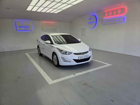 Hyundai AVANTE 1.6 VGT Smart Standard — пробег 217 113 км — фото 3 из 5
