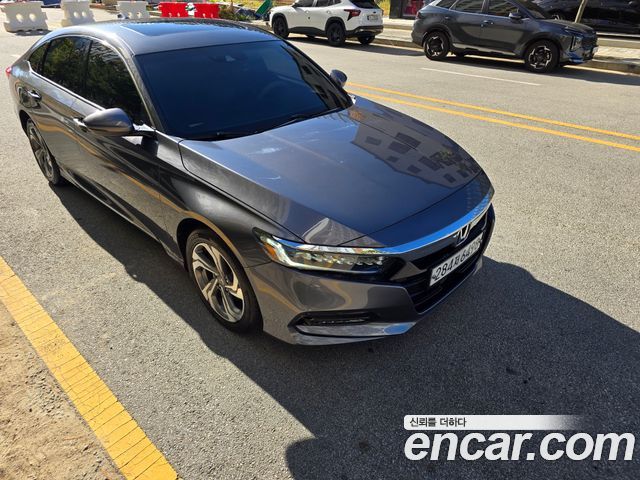 Honda Accord 1.5 Turbo — пробег 71 717 км — фото 3 из 5