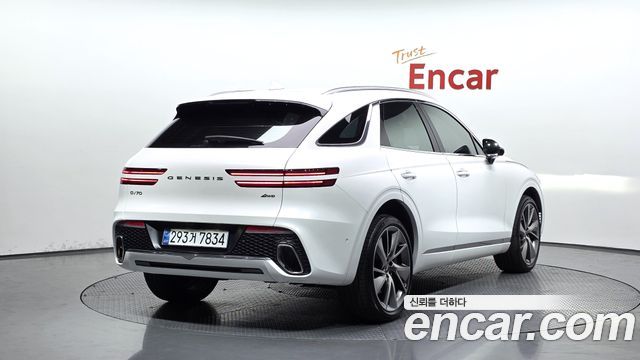 Genesis GV70 из Кореи Encar