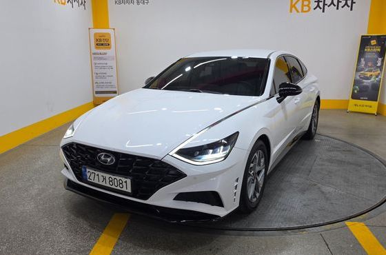 Hyundai Sonata 2.0 Premium Plus — пробег 69 046 км — фото 1 из 5