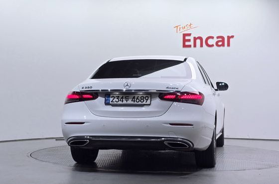 Mercedes-Benz E-Class E350 4MATIC Avantgarde — пробег 55 773 км — фото 4 из 5