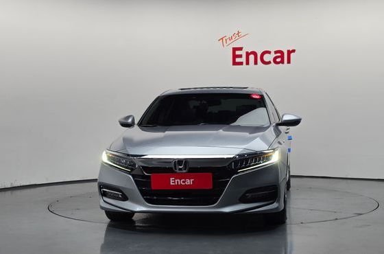 Honda Accord 2.0 Hybrid EX-L — пробег 68 208 км — фото 3 из 5