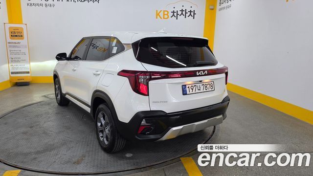 Kia Seltos из Кореи Encar