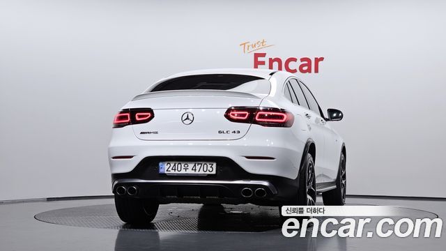 Mercedes-Benz GLC-Class AMG GLC43 4MATIC Coupe — пробег 33 047 км — фото 4 из 5