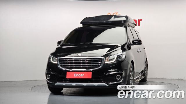 Kia Carnival 9-seater Prestige — пробег 236 261 км — фото 3 из 5