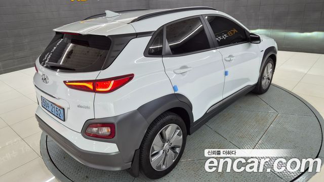 Hyundai Kona из Кореи Encar