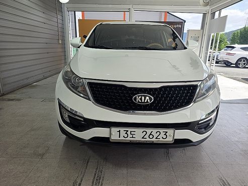 Kia Sportage Diesel 2WD Luxury — пробег 208 731 км — фото 3 из 5