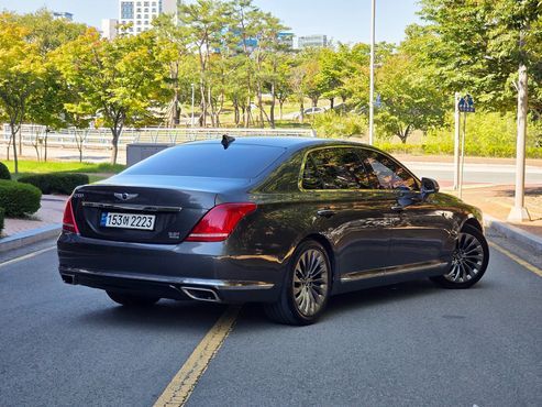 Genesis EQ900 3.3 T-GDI AWD Prestige — пробег 150 824 км — фото 2 из 5