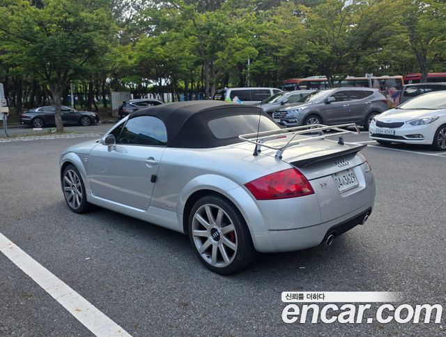 Audi TT Roadster 1.8 8N — пробег 199 000 км — фото 2 из 5