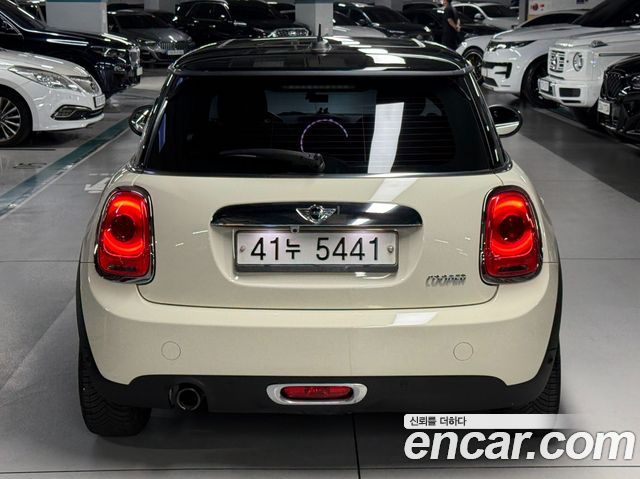 Mini Cooper HIGH Third Generation — пробег 97 888 км — фото 4 из 5