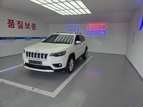 Jeep Cherokee 2.4 Longitude High AWD — пробег 109 171 км — фото 2 из 5