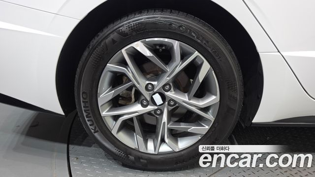 Hyundai Sonata 2.0 Premium Plus — пробег 41 568 км — фото 5 из 5