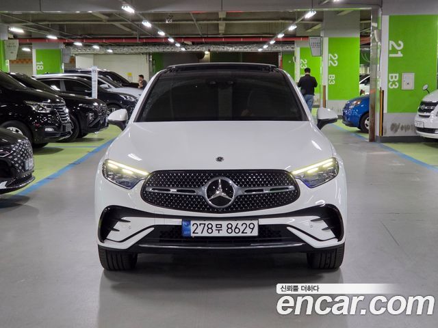 Mercedes-Benz GLC-Class GLC300 4MATIC Coupe — пробег 17 814 км — фото 2 из 5