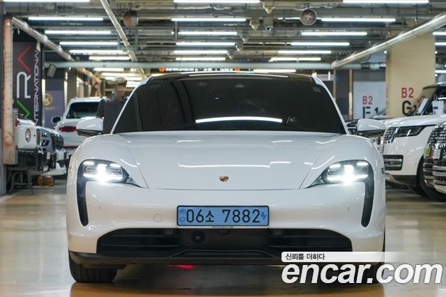 Porsche Taycan из Кореи Encar